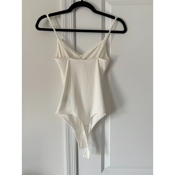 H&M Off white body - Size XS New - Picture 3 of 5